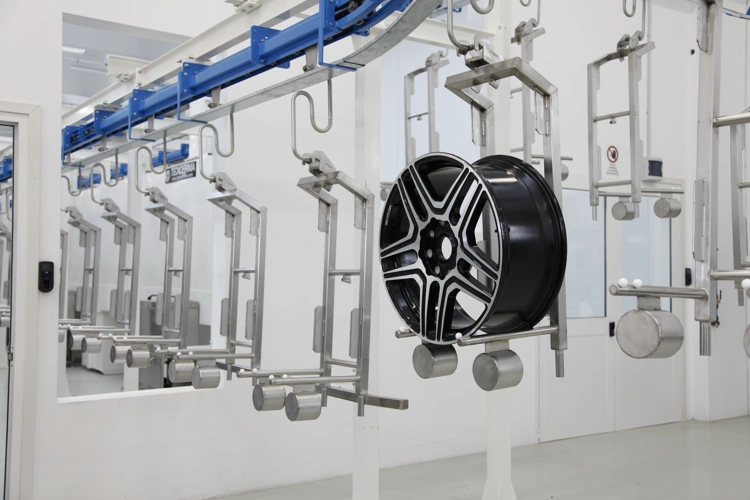 Liquid coating wheels