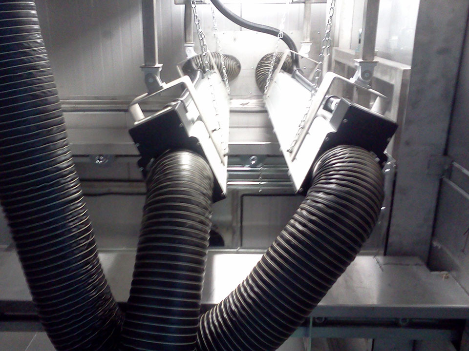 Liquid spray coating machine UV curing